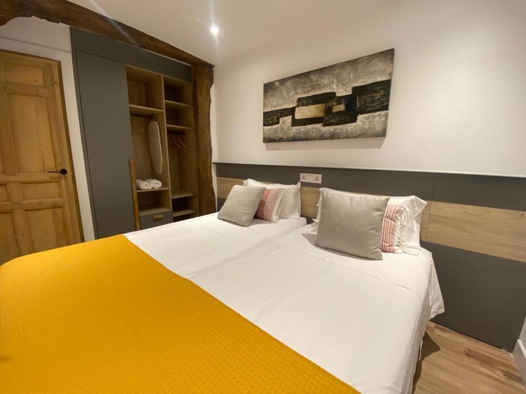 Apartamento Deluxe Casco Viejo Bilbao Exterior photo